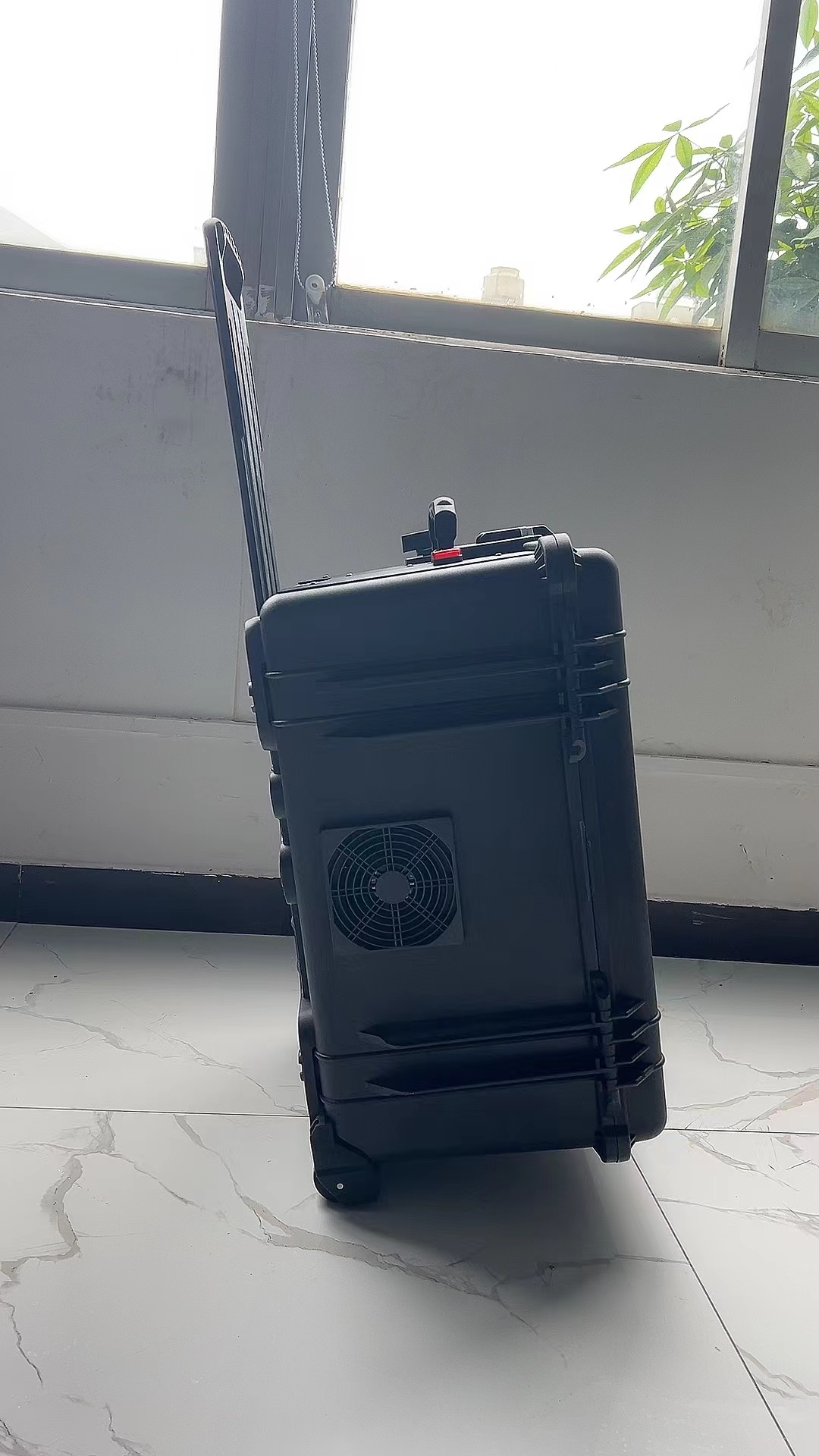 镇宁手拉箱型移动通信干扰器